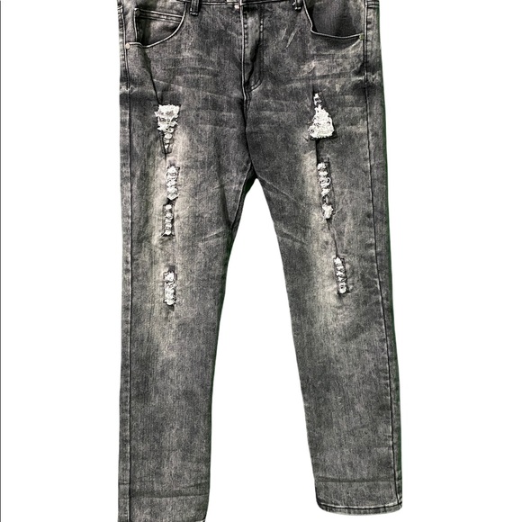 Ripped Style Jeans - Picture 3 of 5